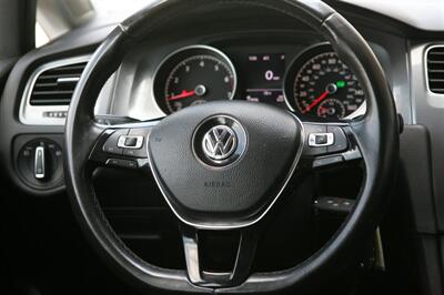 2017 Volkswagen Golf Alltrack TSI S 4Motion   - Photo 19 - Strasburg, PA 17579