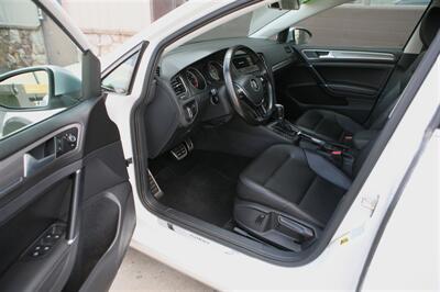 2017 Volkswagen Golf Alltrack TSI S 4Motion   - Photo 8 - Strasburg, PA 17579