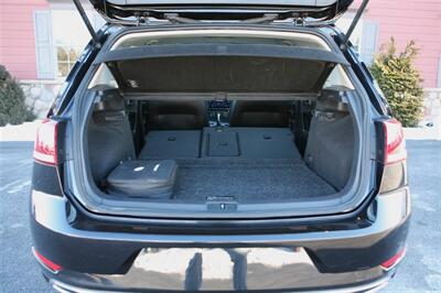 2018 Volkswagen Golf TSI SE 4-Door - Photo 15 - Strasburg, PA 17579