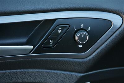 2018 Volkswagen Golf TSI SE 4-Door - Photo 10 - Strasburg, PA 17579