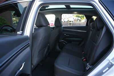 2022 Hyundai TUCSON Hybrid SEL Convenience AWD - Photo 13 - Strasburg, PA 17579