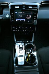2022 Hyundai TUCSON Hybrid SEL Convenience AWD - Photo 20 - Strasburg, PA 17579
