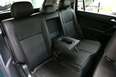 2018 Volkswagen Tiguan 2.0T SE 4Motion   - Photo 16 - Strasburg, PA 17579