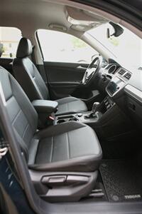 2018 Volkswagen Tiguan 2.0T SE 4Motion   - Photo 17 - Strasburg, PA 17579