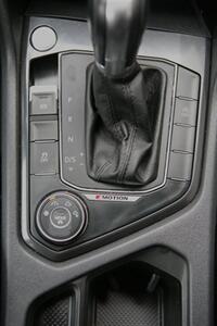 2018 Volkswagen Tiguan 2.0T SE 4Motion   - Photo 23 - Strasburg, PA 17579