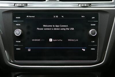 2018 Volkswagen Tiguan 2.0T SE 4Motion   - Photo 21 - Strasburg, PA 17579