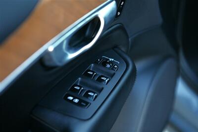 2023 Volvo XC90 AWD B6 Plus - Photo 9 - Strasburg, PA 17579