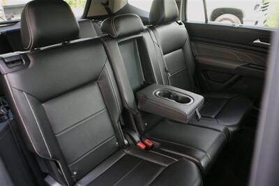 2022 Volkswagen Atlas SE w/tech AWD   - Photo 19 - Strasburg, PA 17579