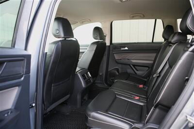 2022 Volkswagen Atlas SE w/tech AWD   - Photo 13 - Strasburg, PA 17579