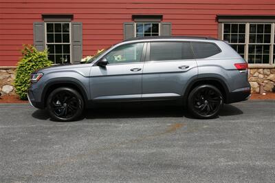 2022 Volkswagen Atlas SE w/tech AWD   - Photo 4 - Strasburg, PA 17579