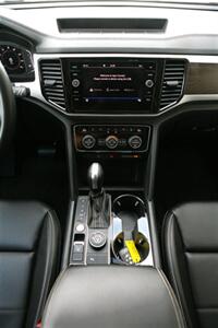 2022 Volkswagen Atlas SE w/tech AWD   - Photo 24 - Strasburg, PA 17579