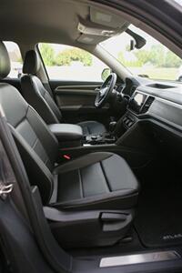2022 Volkswagen Atlas SE w/tech AWD   - Photo 20 - Strasburg, PA 17579