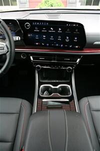 2024 Chevrolet Traverse Z71 AWD   - Photo 24 - Strasburg, PA 17579