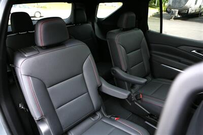 2024 Chevrolet Traverse Z71 AWD   - Photo 19 - Strasburg, PA 17579
