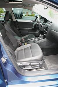 2018 Volkswagen Jetta 1.4T SE - Photo 15 - Strasburg, PA 17579