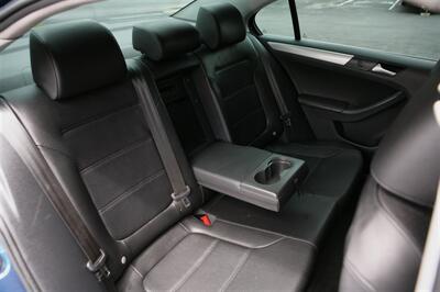 2018 Volkswagen Jetta 1.4T SE - Photo 14 - Strasburg, PA 17579