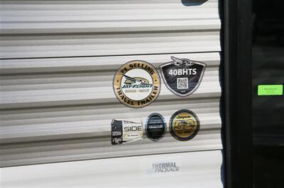 2019 Jayco Jay Flight Bungalow 40BHTS - Photo 5 - Strasburg, PA 17579