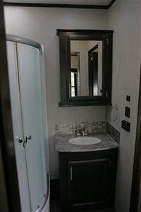 2019 Jayco Jay Flight Bungalow 40BHTS - Photo 29 - Strasburg, PA 17579