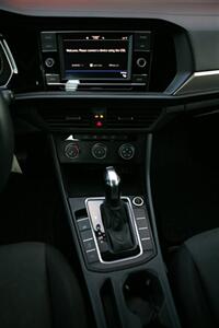 2021 Volkswagen Jetta S - Photo 19 - Strasburg, PA 17579