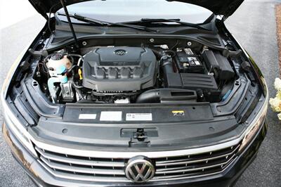 2018 Volkswagen Passat 2.0T SE   - Photo 7 - Strasburg, PA 17579