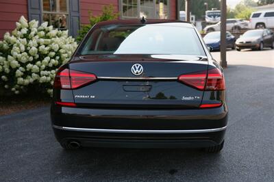 2018 Volkswagen Passat 2.0T SE   - Photo 6 - Strasburg, PA 17579
