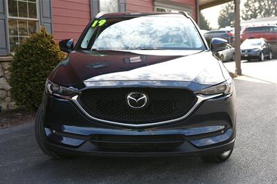 2019 Mazda CX-5 Grand Touring Reserve AWD   - Photo 2 - Strasburg, PA 17579