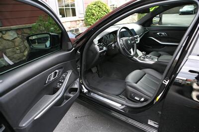 2020 BMW 3 Series 330i xDrive   - Photo 8 - Strasburg, PA 17579