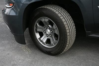 2019 Chevrolet Tahoe LS 4x4   - Photo 3 - Strasburg, PA 17579