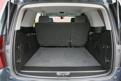 2019 Chevrolet Tahoe LS 4x4   - Photo 16 - Strasburg, PA 17579