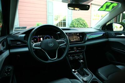 2022 Volkswagen Taos SEL 4Motion - Photo 12 - Strasburg, PA 17579