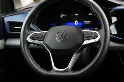 2023 Volkswagen Taos SE 4Motion   - Photo 19 - Strasburg, PA 17579