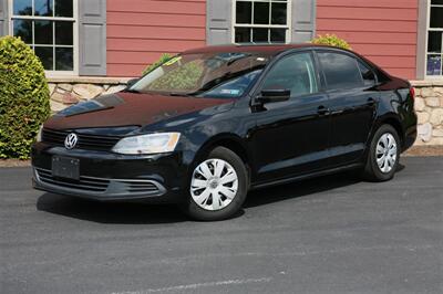 2013 Volkswagen Jetta S 5-Speed Manual - Photo 1 - Strasburg, PA 17579