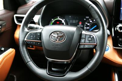 2021 Toyota Highlander Hybrid Platinum AWD - Photo 24 - Strasburg, PA 17579
