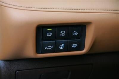 2021 Toyota Highlander Hybrid Platinum AWD - Photo 12 - Strasburg, PA 17579