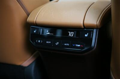 2021 Toyota Highlander Hybrid Platinum AWD - Photo 22 - Strasburg, PA 17579