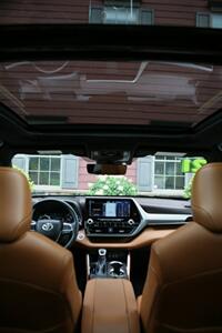 2021 Toyota Highlander Hybrid Platinum AWD - Photo 23 - Strasburg, PA 17579