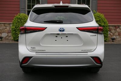 2021 Toyota Highlander Hybrid Platinum AWD - Photo 6 - Strasburg, PA 17579