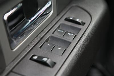 2014 Ford F-150 SVT Raptor   - Photo 10 - Strasburg, PA 17579