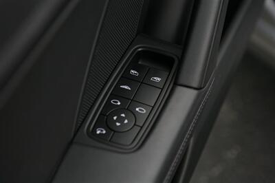 2024 Porsche 911 Carrera - Photo 20 - Strasburg, PA 17579