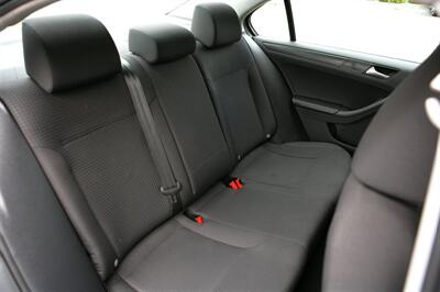 2016 Volkswagen Jetta 1.4T S   - Photo 14 - Strasburg, PA 17579