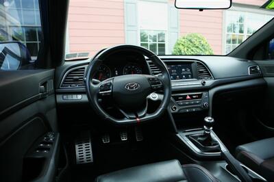 2017 Hyundai ELANTRA Sport 6-Speed Manual - Photo 11 - Strasburg, PA 17579