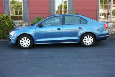 2015 Volkswagen Jetta S W/ Tech - Photo 4 - Strasburg, PA 17579