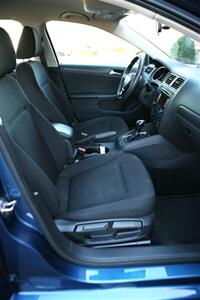 2015 Volkswagen Jetta S W/ Tech - Photo 15 - Strasburg, PA 17579
