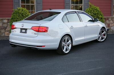 2017 Volkswagen Jetta 2.0T GLI 6-Speed Manual - Photo 5 - Strasburg, PA 17579