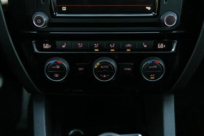 2017 Volkswagen Jetta 2.0T GLI 6-Speed Manual - Photo 22 - Strasburg, PA 17579
