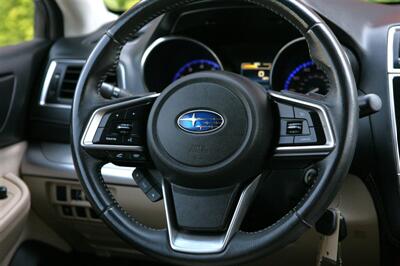 2018 Subaru Outback 2.5i Premium AWD   - Photo 19 - Strasburg, PA 17579