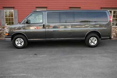 2016 Chevrolet Express 3500 LT Passenger   - Photo 4 - Strasburg, PA 17579