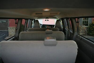 2016 Chevrolet Express 3500 LT Passenger   - Photo 13 - Strasburg, PA 17579