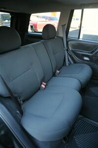 2004 Jeep Grand Cherokee Laredo - Photo 15 - Strasburg, PA 17579