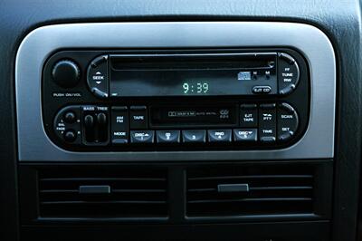 2004 Jeep Grand Cherokee Laredo - Photo 20 - Strasburg, PA 17579